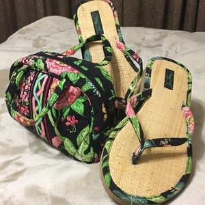 Vera Bradley bundle!Too cute and ideal at the beach